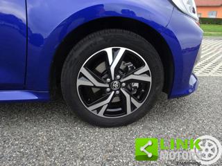 TOYOTA Yaris usata, con Touch screen