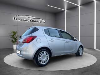 OPEL Corsa usata, con Autoradio