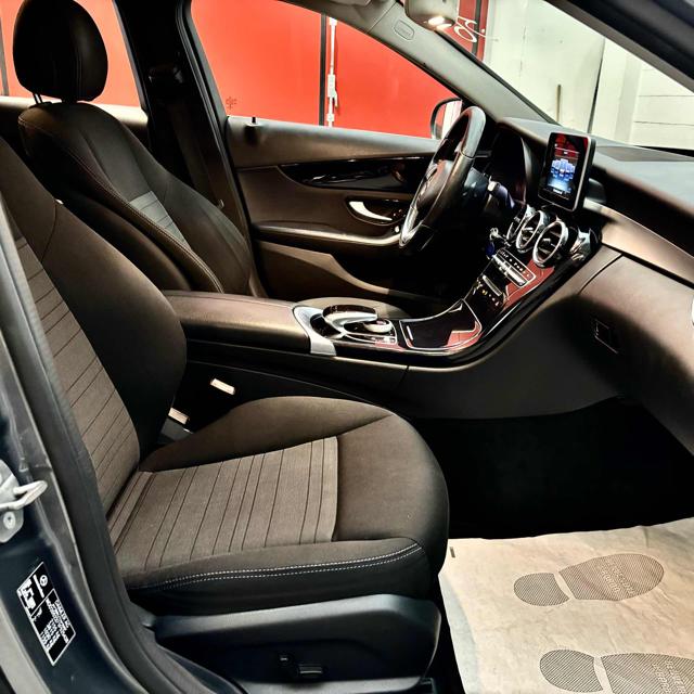 MERCEDES-BENZ C 200 usata, con Controllo automatico clima