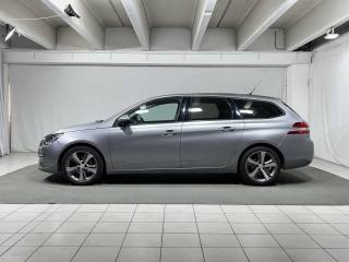PEUGEOT 308 usata, con Airbag