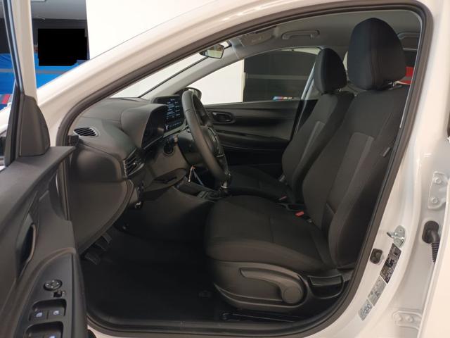 HYUNDAI i20 usata, con USB