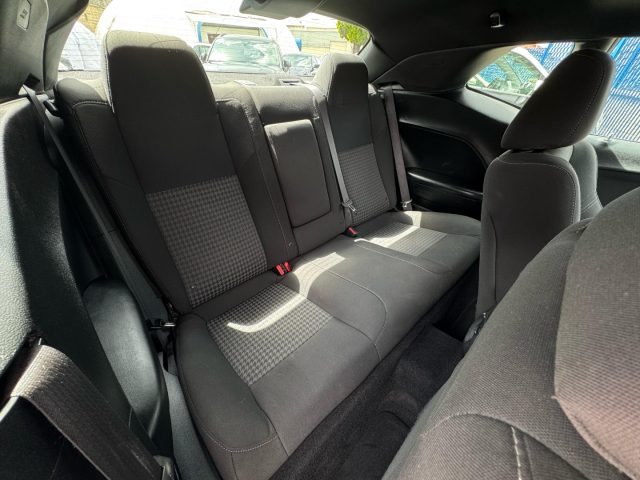 DODGE Challenger usata, con USB