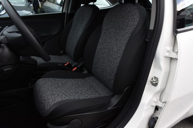 LANCIA Ypsilon usata, con Chiusura centralizzata