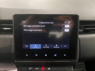 RENAULT Clio usata, con USB