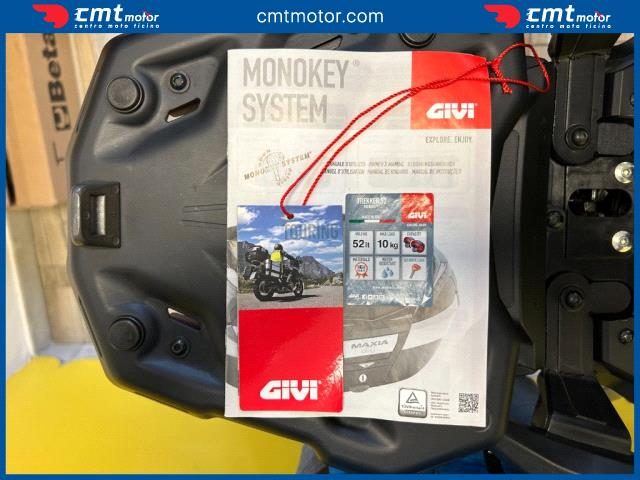 HONDA X-ADV usata 12