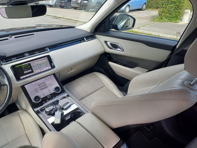 LAND ROVER Range Rover Velar usata, con USB
