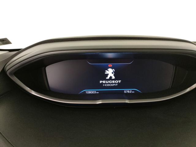 PEUGEOT 5008 usata, con USB