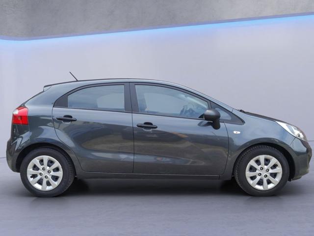 KIA Rio usata, con Airbag testa