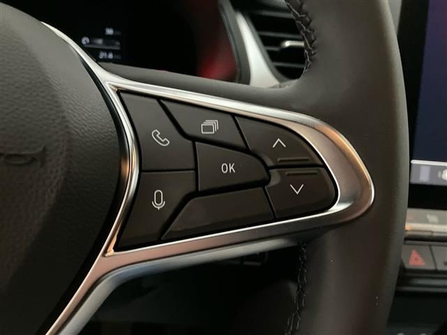 RENAULT Captur usata 17