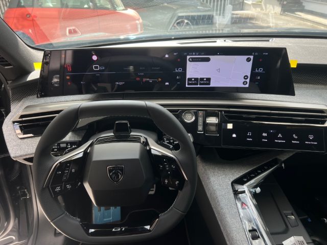 PEUGEOT 3008 usata, con Apple CarPlay