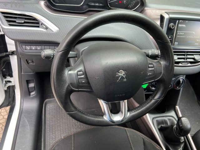 PEUGEOT 2008 usata 15