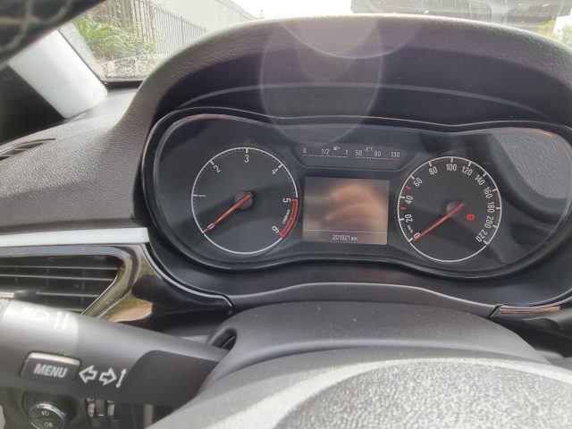 OPEL Corsa usata, con Cruise Control