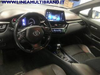 TOYOTA C-HR usata, con Sedili riscaldati