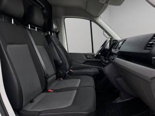 VOLKSWAGEN Crafter usata, con Servosterzo