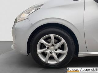 PEUGEOT 208 usata 17