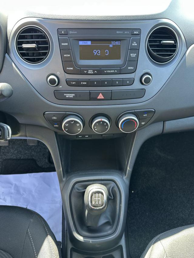 HYUNDAI i10 usata, con Climatizzatore