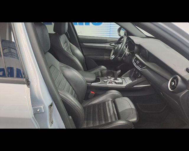 ALFA ROMEO Stelvio usata, con Telecamera per parcheggio assistito