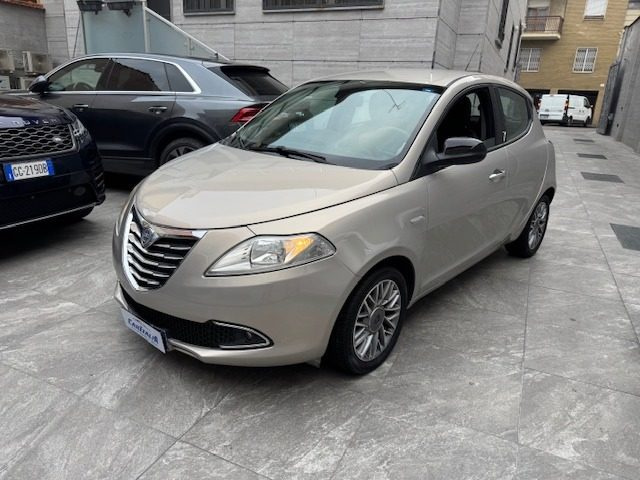LANCIA Ypsilon usata, con Airbag Passeggero