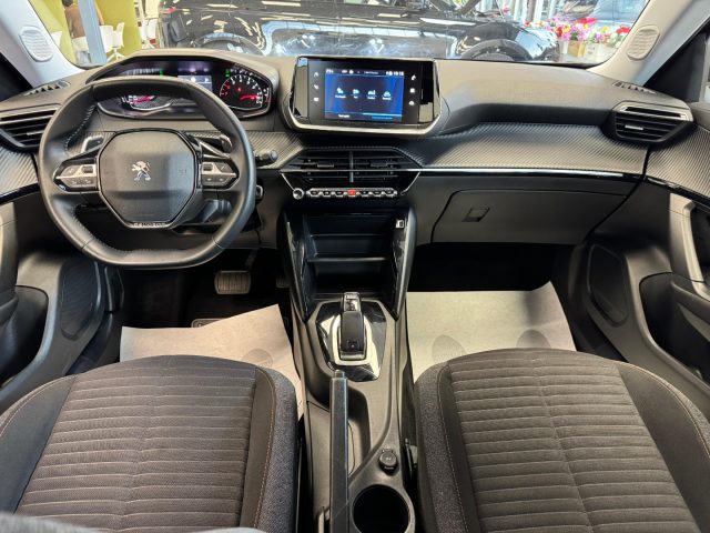 PEUGEOT 2008 usata, con Climatizzatore