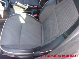 RENAULT Clio usata, con Specchietti laterali elettrici