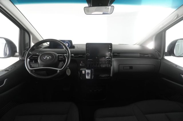 HYUNDAI Staria usata 12