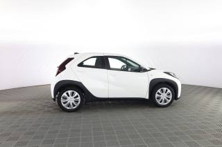 TOYOTA Aygo X usata 2
