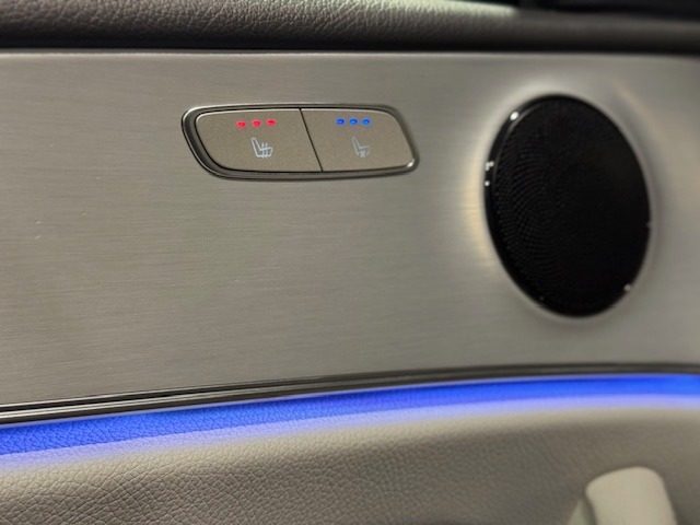 MERCEDES-BENZ E 300 usata, con Luci diurne LED