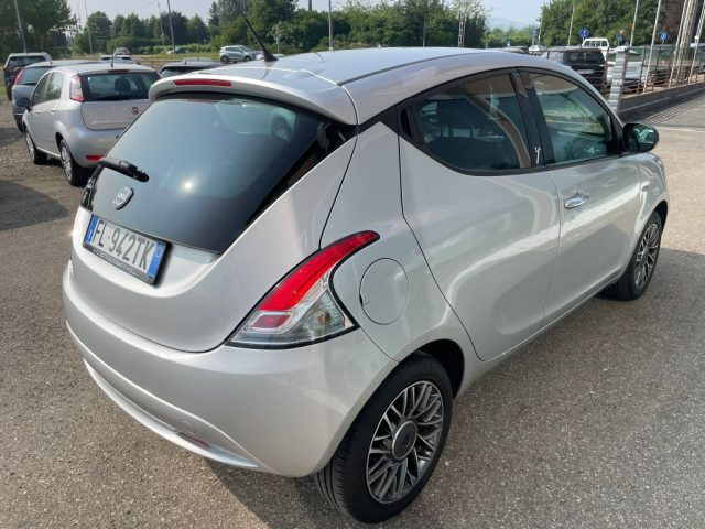 LANCIA Ypsilon usata, con Controllo trazione