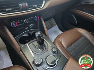 ALFA ROMEO Stelvio usata, con Specchietti laterali elettrici