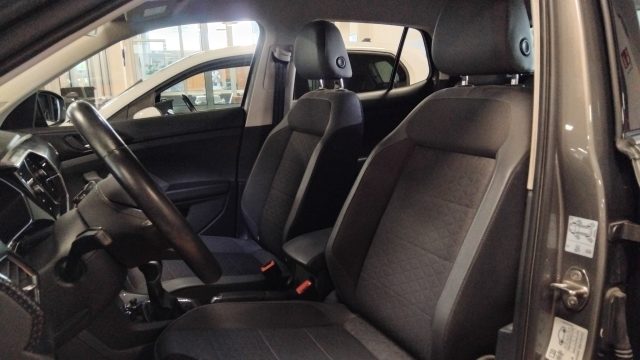 VOLKSWAGEN T-Cross usata, con Autoradio digitale