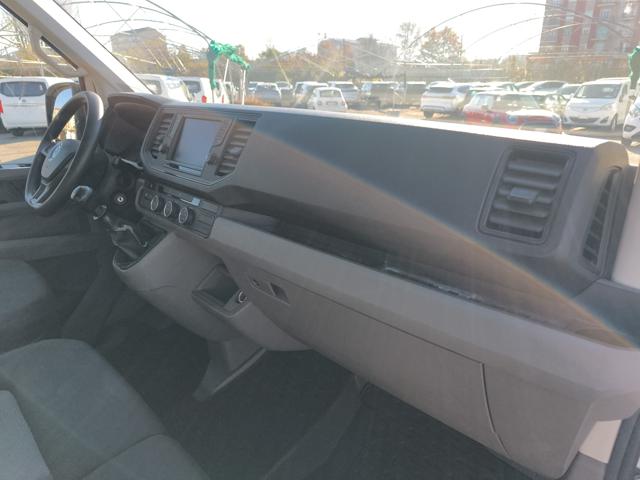VOLKSWAGEN Crafter usata 23