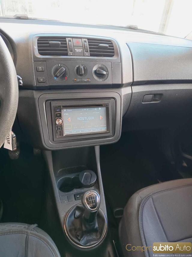 SKODA Roomster usata 16