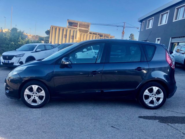 RENAULT Scenic usata 7