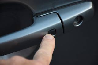 SUZUKI Ignis usata, con ESP
