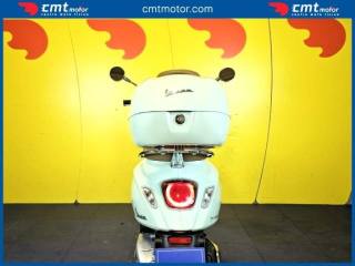 VESPA Primavera 125 usata 7