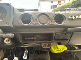 SUZUKI Samurai usata 8