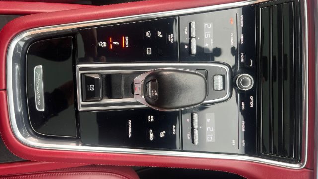 PORSCHE Panamera usata, con Sensori di parcheggio posteriori