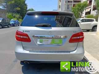 MERCEDES-BENZ B 200 usata, con Cerchi in lega