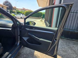 VOLKSWAGEN Golf usata 147