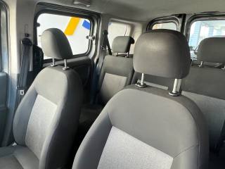 FIAT Doblo usata, con Climatizzatore automatico, 2 zone