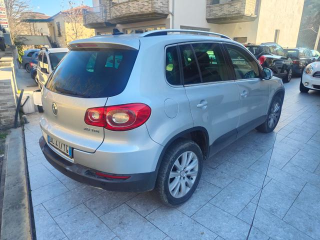 VOLKSWAGEN Tiguan usata, con Airbag laterali