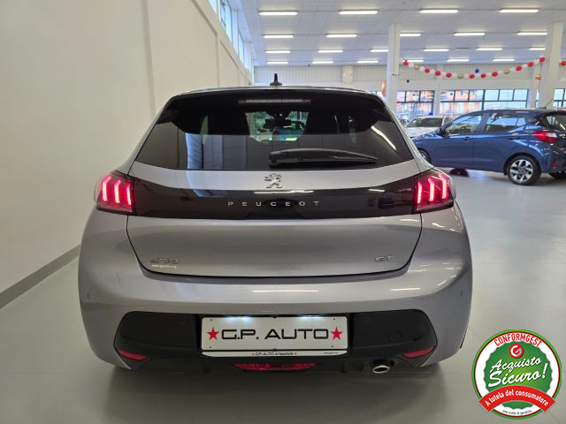 PEUGEOT 208 usata, con Autoradio