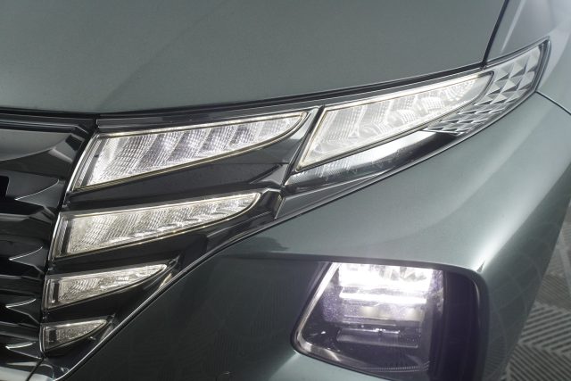 HYUNDAI Tucson usata 13