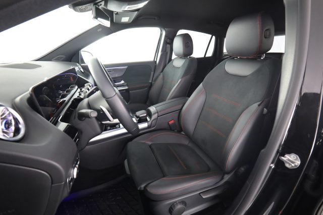 MERCEDES-BENZ CLA usata 2