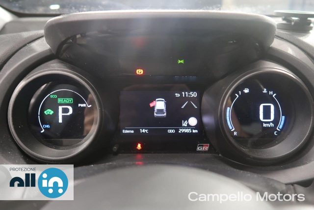 TOYOTA Yaris usata 8