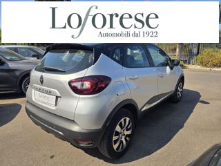 RENAULT Captur usata, con Autoradio