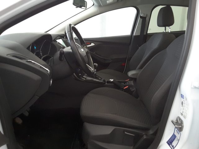 FORD Focus usata, con Alzacristalli elettrici