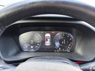 VOLVO XC40 usata 12