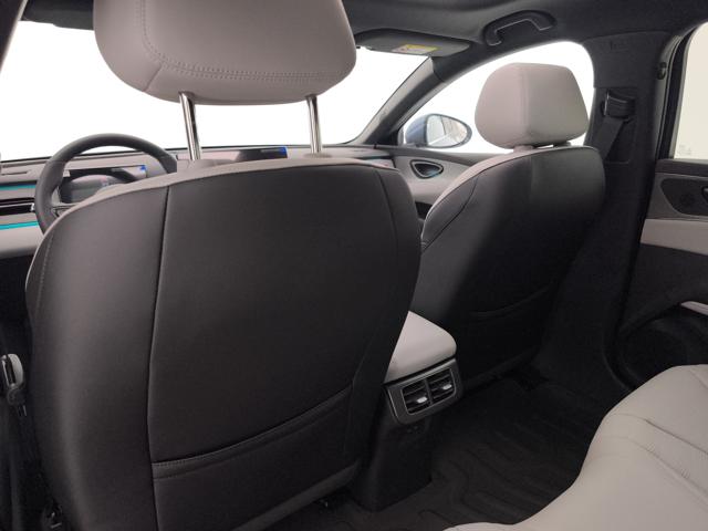 BYD Seal 6 usata, con Luci diurne LED