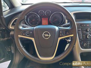 OPEL Astra usata, con Sedile posteriore sdoppiato